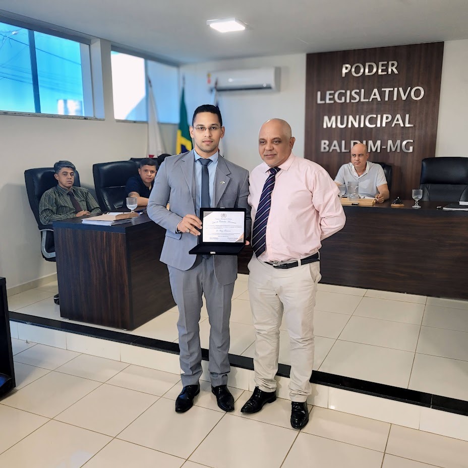 Câmara Municipal de Baldim Concede Título de Cidadão Honorário ao Professor Hugo Ferreira de Contagem MG