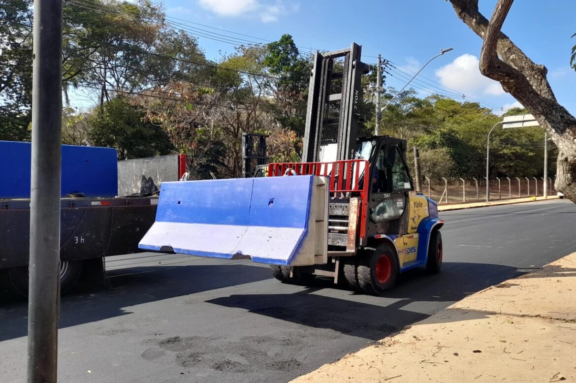 Pista do BH Stock Festival começa a ser montada no entorno do Mineirão